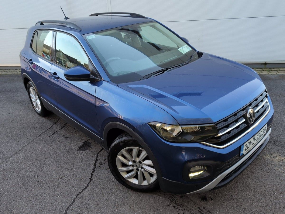2020 Volkswagen T-Cross - image 7