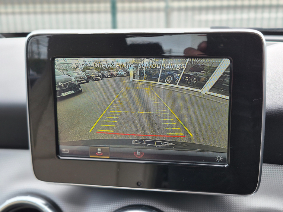 2018 Mercedes-Benz CLA Class - image 6