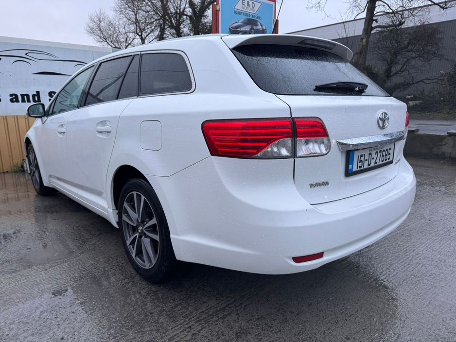 2015 Toyota Avensis 2.0 D-4D ICON ESTATE 5DR OVERMOUNT 126BHP €10,800