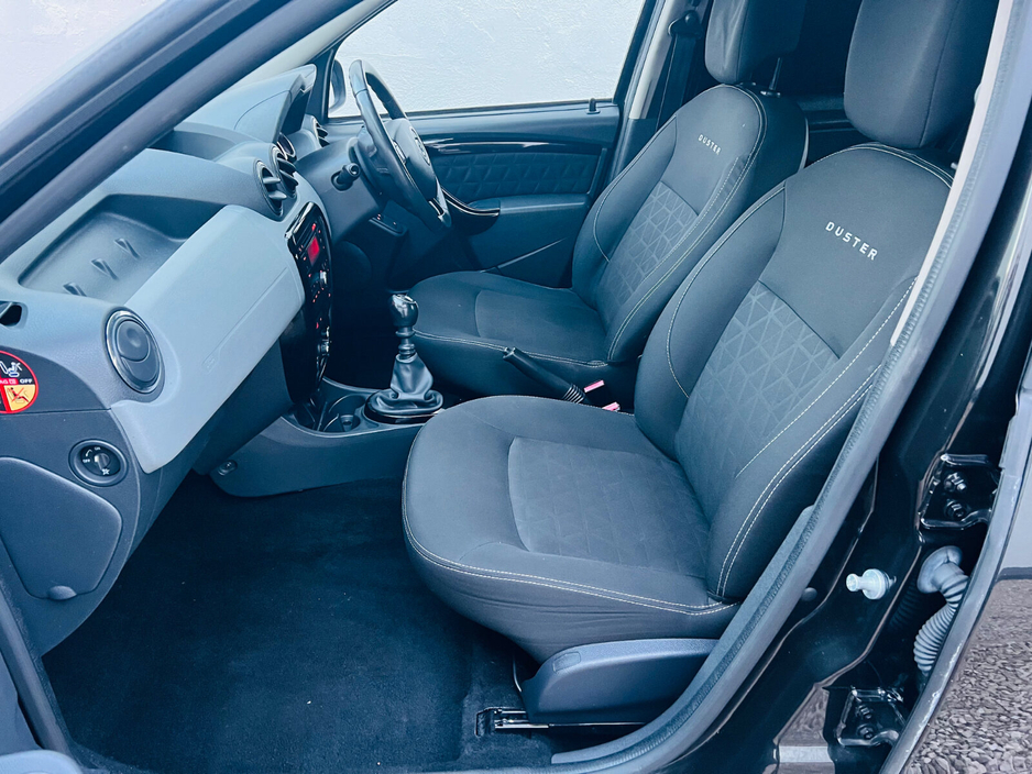 2015 Dacia Duster  €4,350