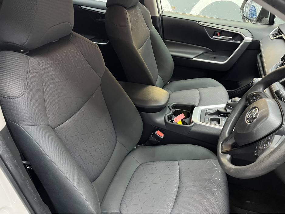 2019 Toyota Rav4 €27950 2019 TOYOTA RAV4 HYBRID X 2.5 AUTOMATIC / CRUISE CONTROL AND MORE €27,950