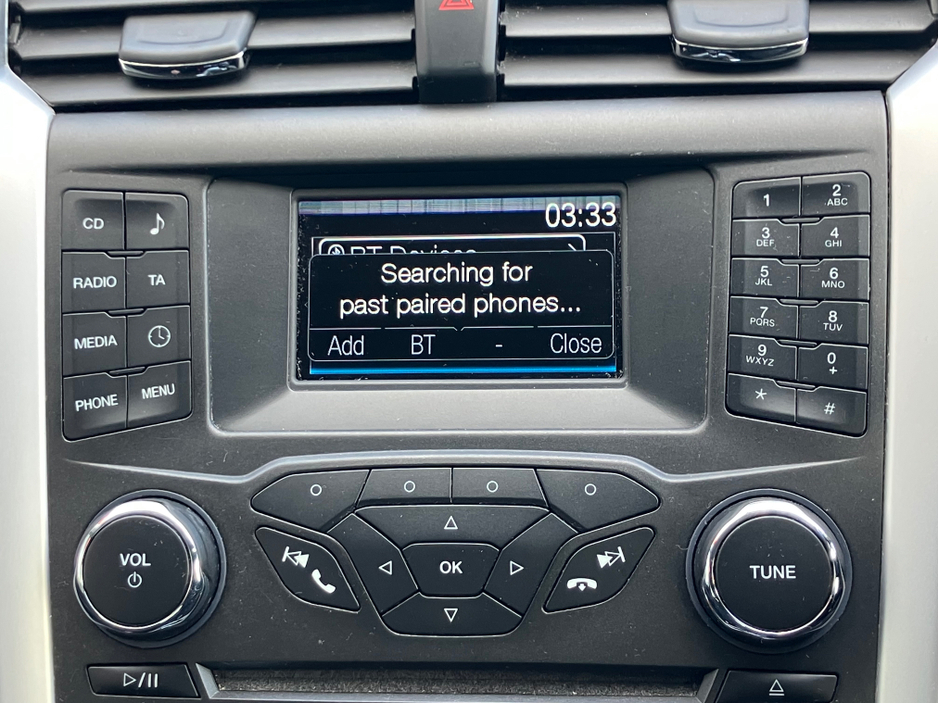 2016 Ford Mondeo - image 13