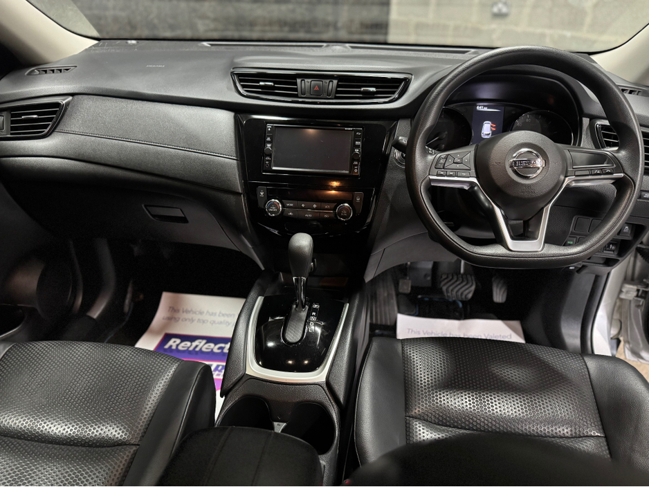 2019 Nissan X-Trail 2.0 L petrol €19,950