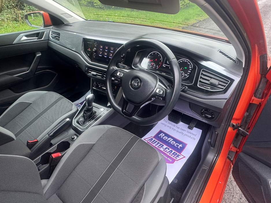 2018 Volkswagen Polo - image 6
