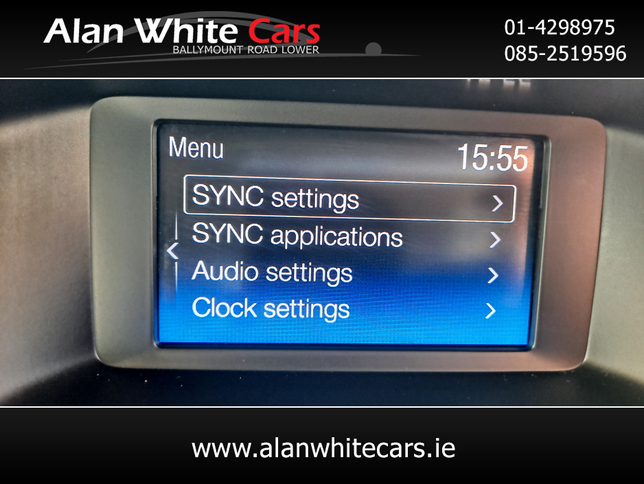 2016 Ford Focus - image 29