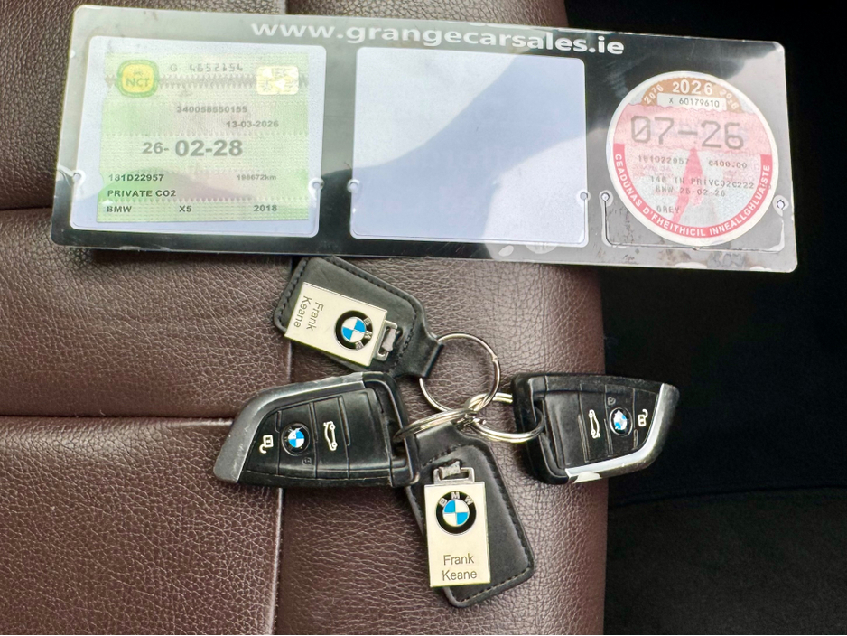 2018 BMW X5 - image 19