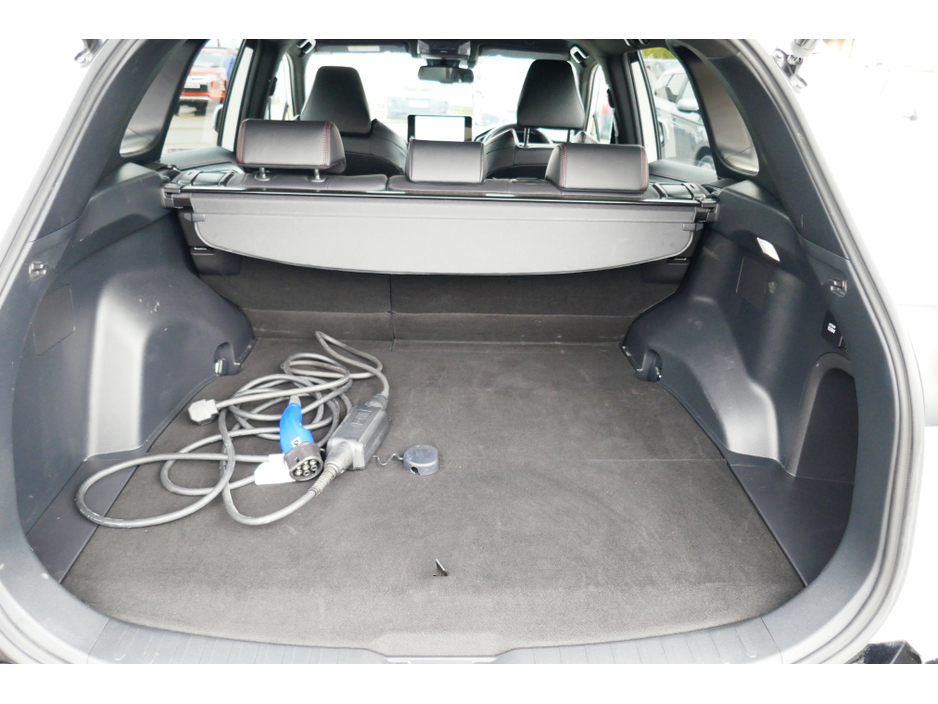 2023 Toyota Rav4 ACROSS 2.5 E FOUR 302PS PHEV €38,000