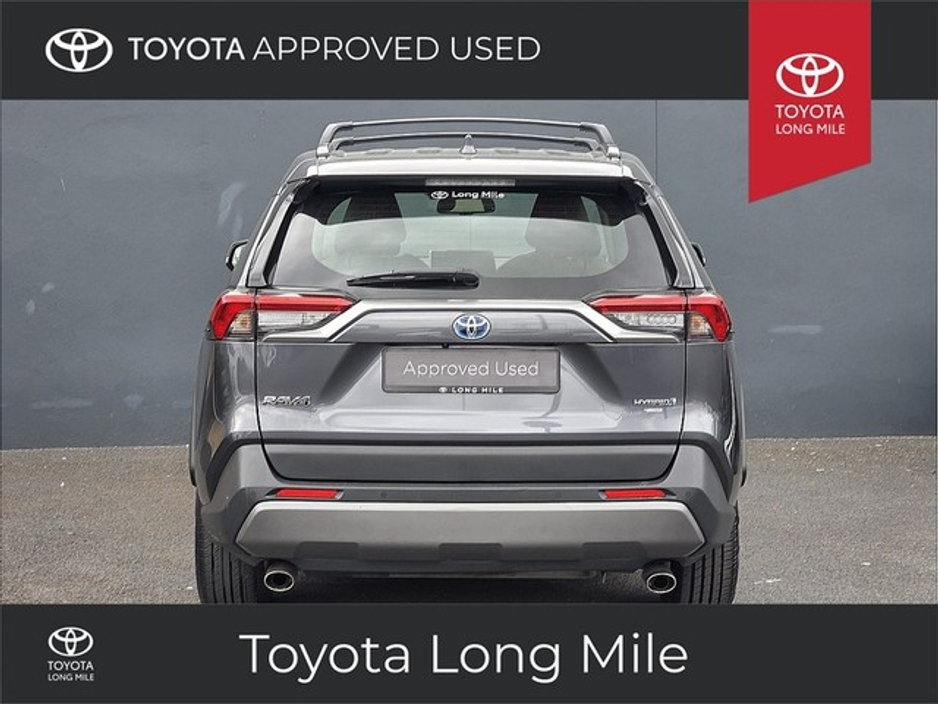 2021 Toyota Rav4 - image 4