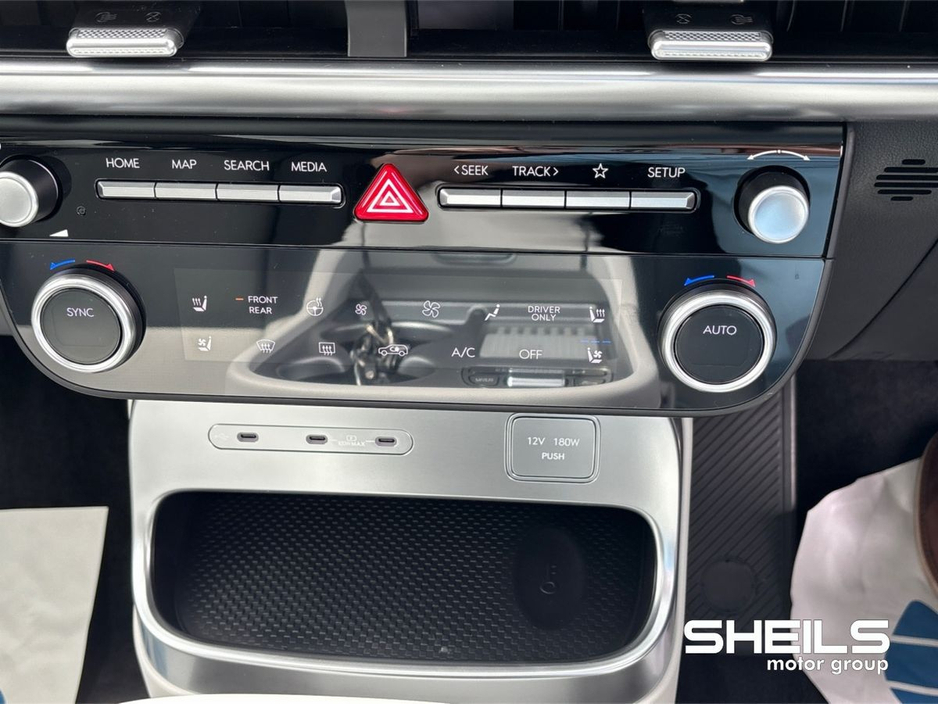 2025 Hyundai Ioniq 9 Platinum (620KM Range 110KWH) €74,945