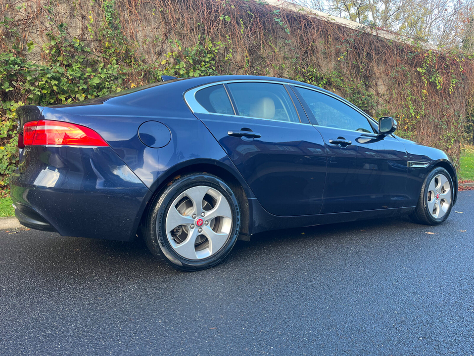 2017 Jaguar XE 2.0 D Prestige Manual 180PS €11,950