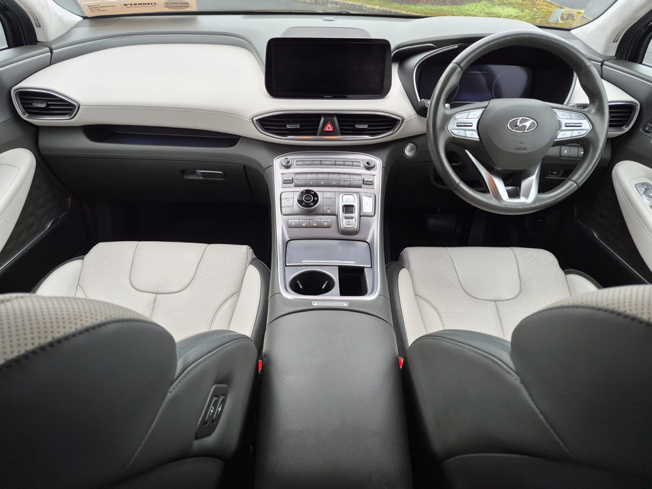 2022 Hyundai Santa Fe  €35,999