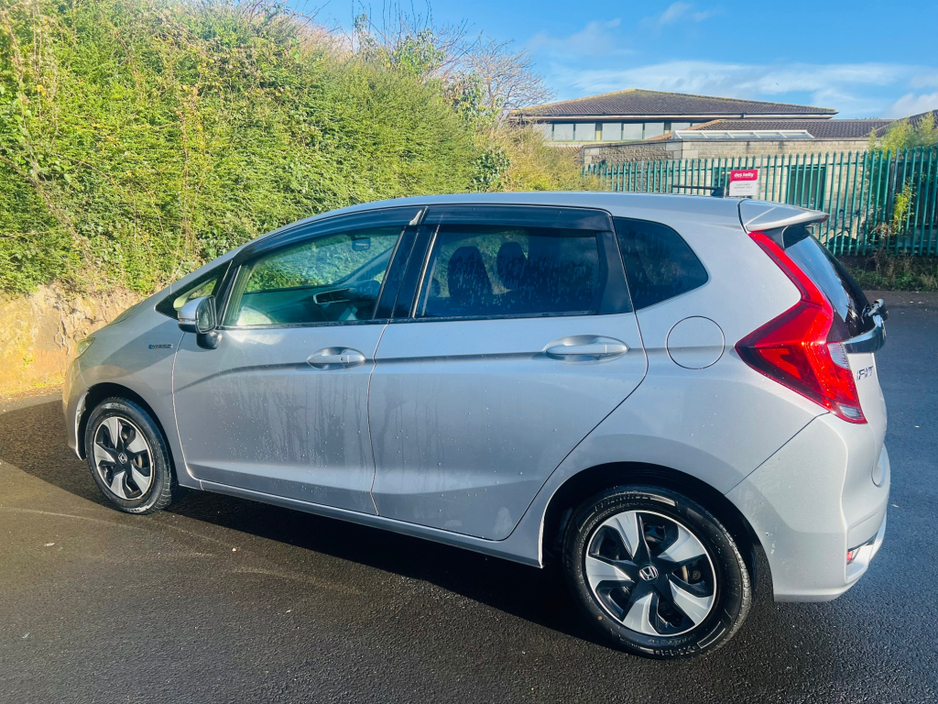 2019 Honda Fit ALLOYS // REVERSE CAM // BLUETOOTH €14,900