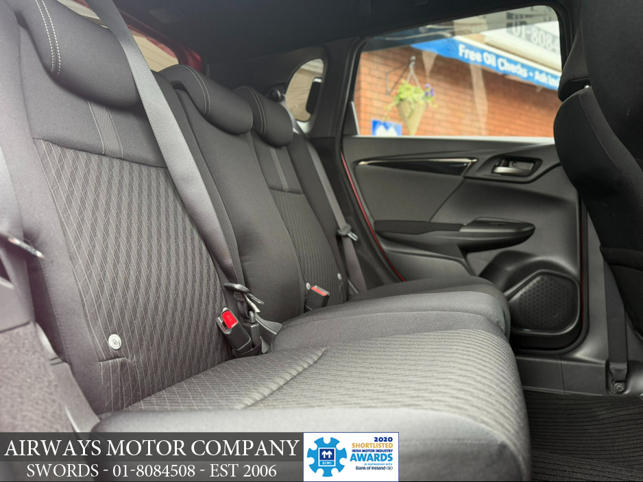 2018 Honda Fit - image 13