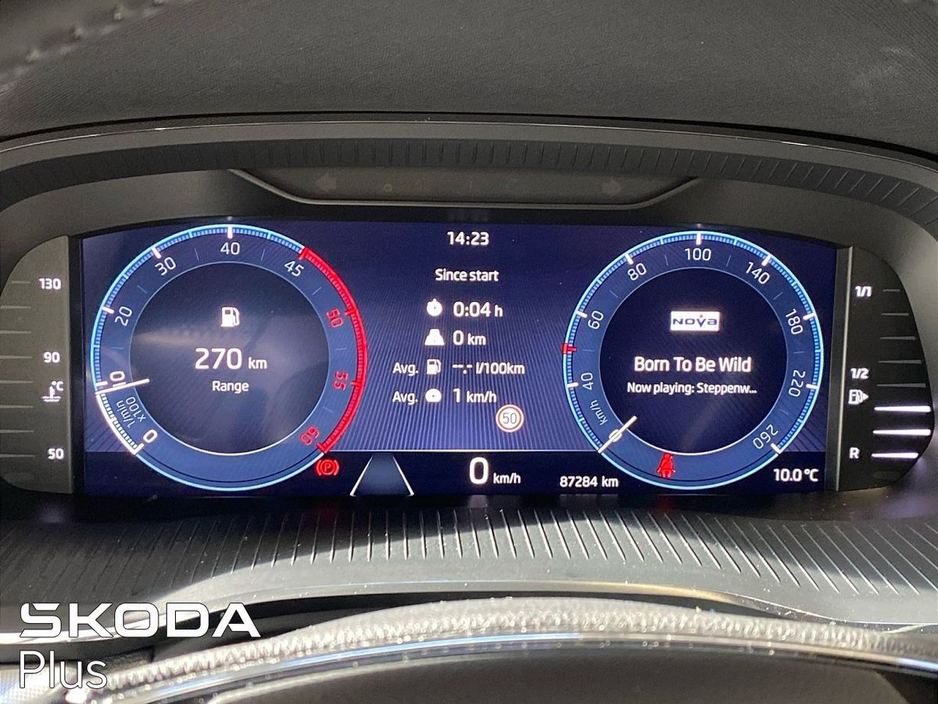 2023 Skoda Octavia - image 13