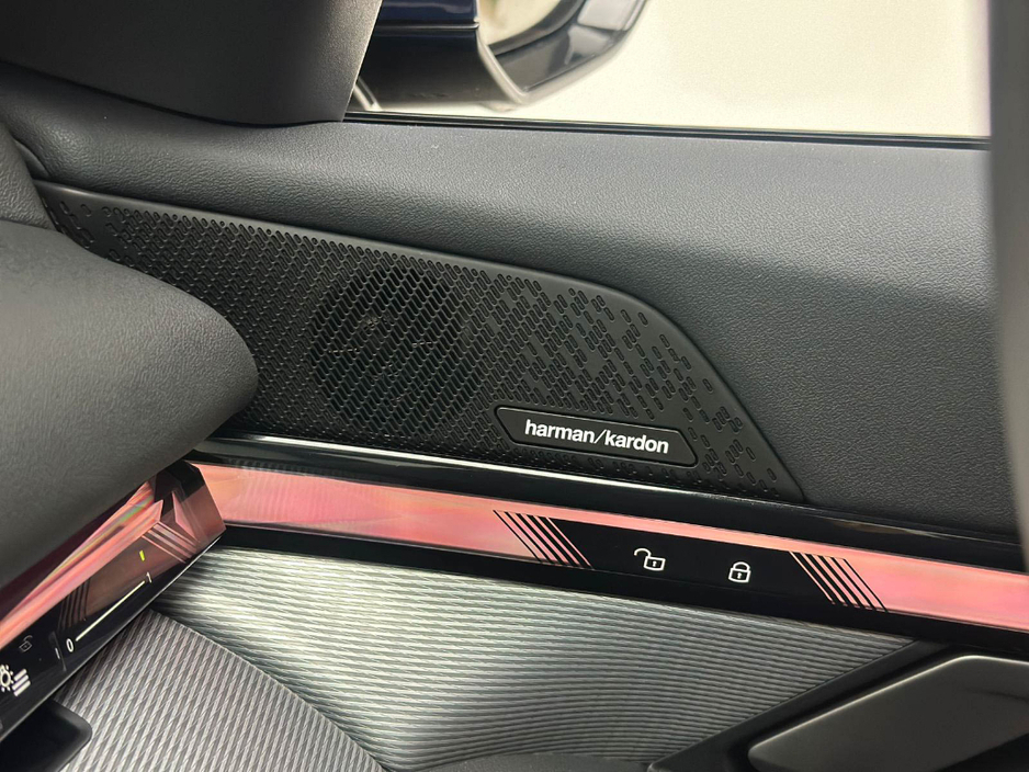 2025 BMW 5 Series 530E M SPORT €66,990