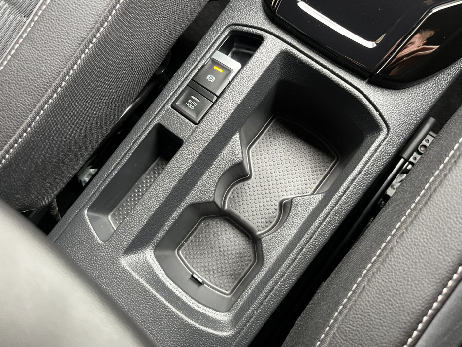 2023 Volkswagen T-Roc - image 17