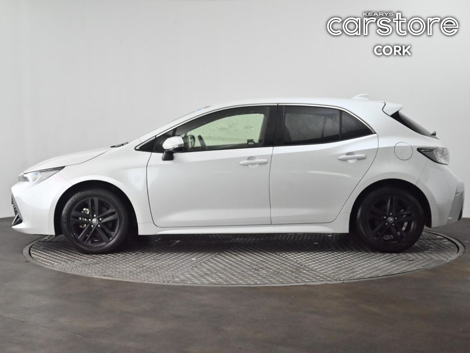 2021 Toyota Corolla - image 6