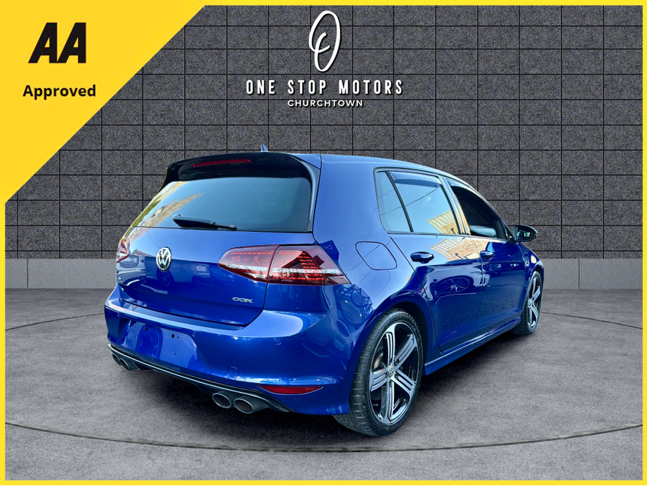 2014 Volkswagen Golf - image 9