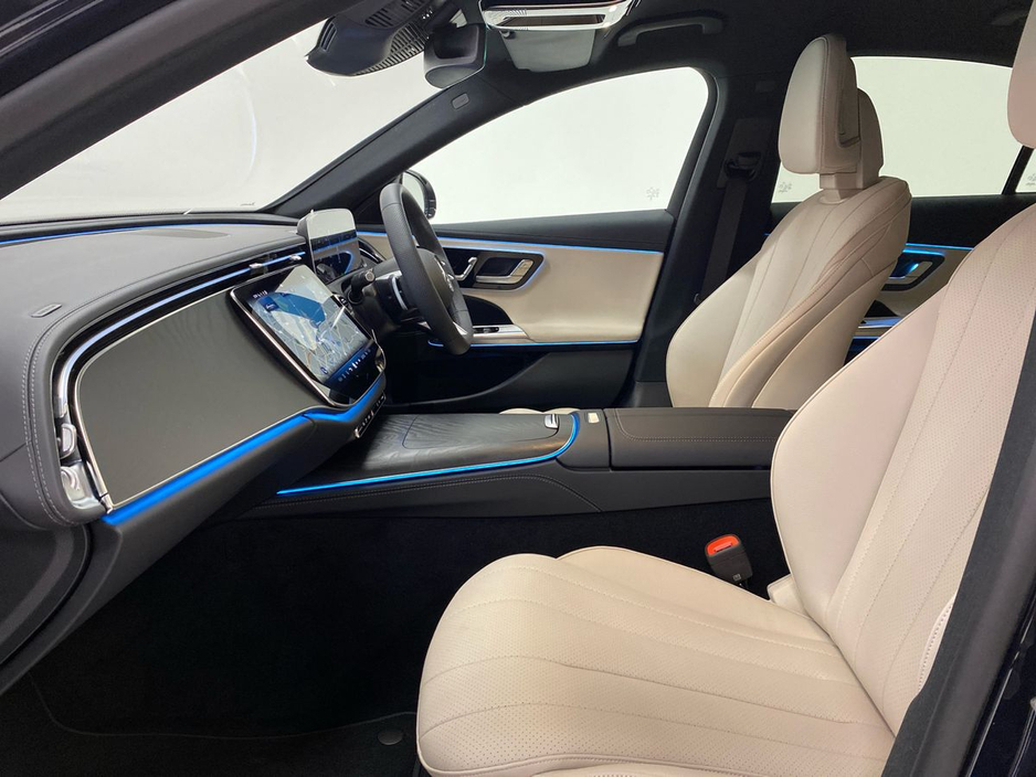 2025 Mercedes-Benz E Class E 300de AMG BLUE | Massage Seats for Driver, Heated Seats, Reversing Camera, Memory Seat Package €82,950