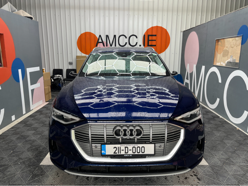 2021 Audi e-tron - image 6