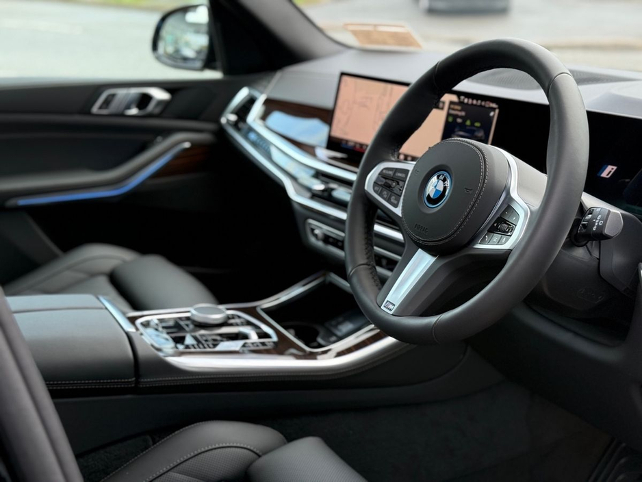 2026 BMW X5 xDrive50e M Sport Pro €111,250