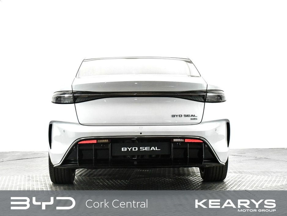 2026 BYD Seal - image 2