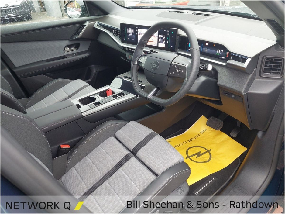 2025 Opel Grandland - image 11
