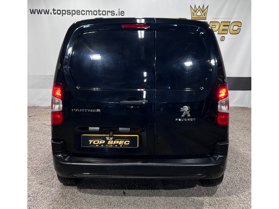 2021 Peugeot Partner PROFESSIONAL L1 B €14,800