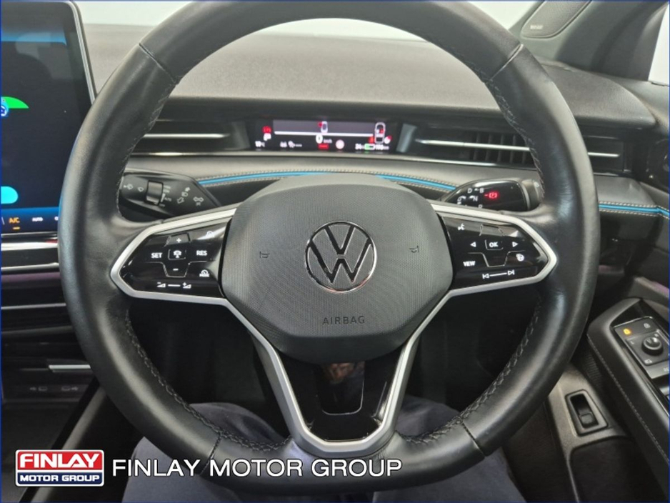 2024 Volkswagen ID.7 PRO 77kWh 286HP - Massage Seats, Half leather €39,995