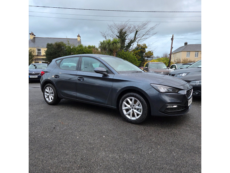 2025 SEAT Leon 1.5 TSI 115hp SE €28,995