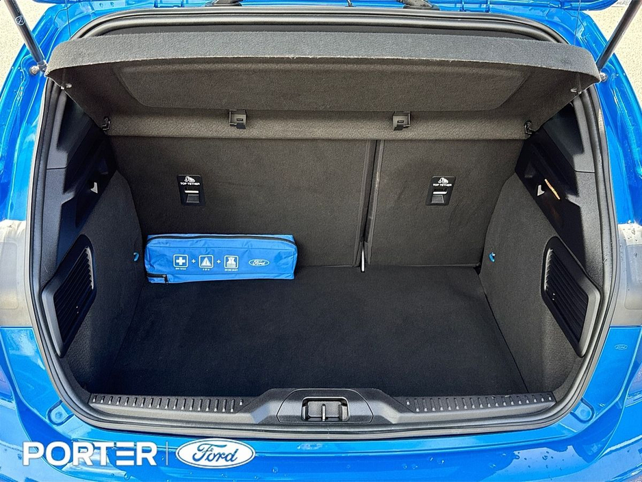 2020 Ford Focus - image 13