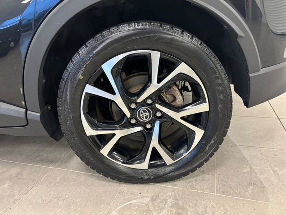 2020 Toyota C-HR 1.8 HYBRID LUNA SPORT €19,995
