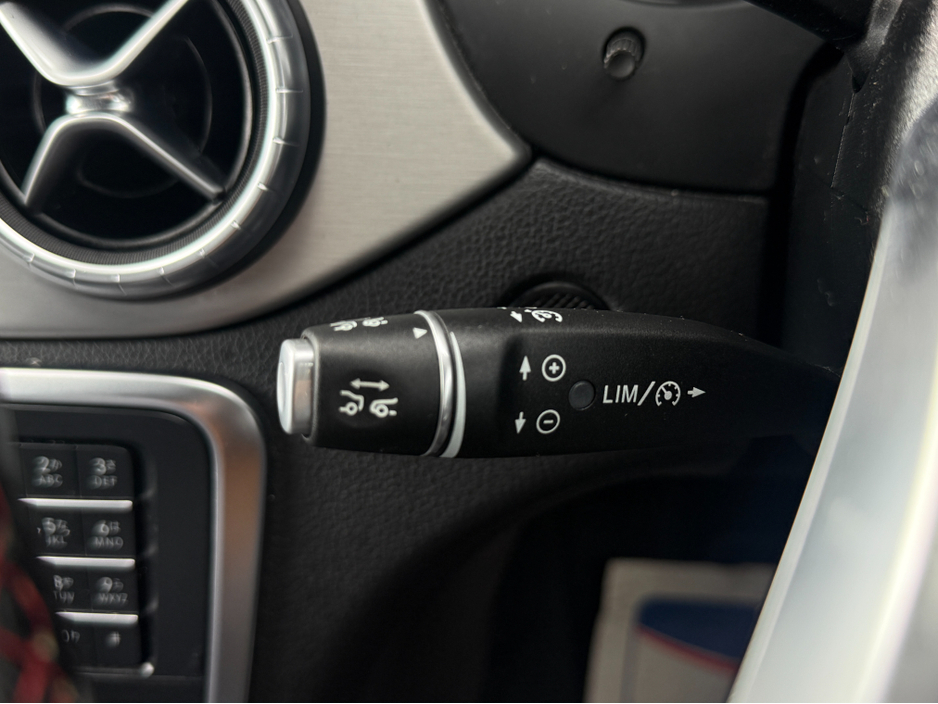 2016 Mercedes-Benz CLA Class - image 17