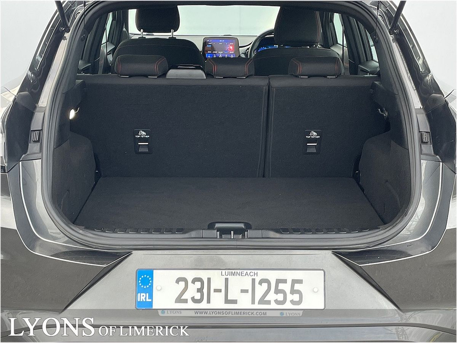 2023 Ford Puma - image 9