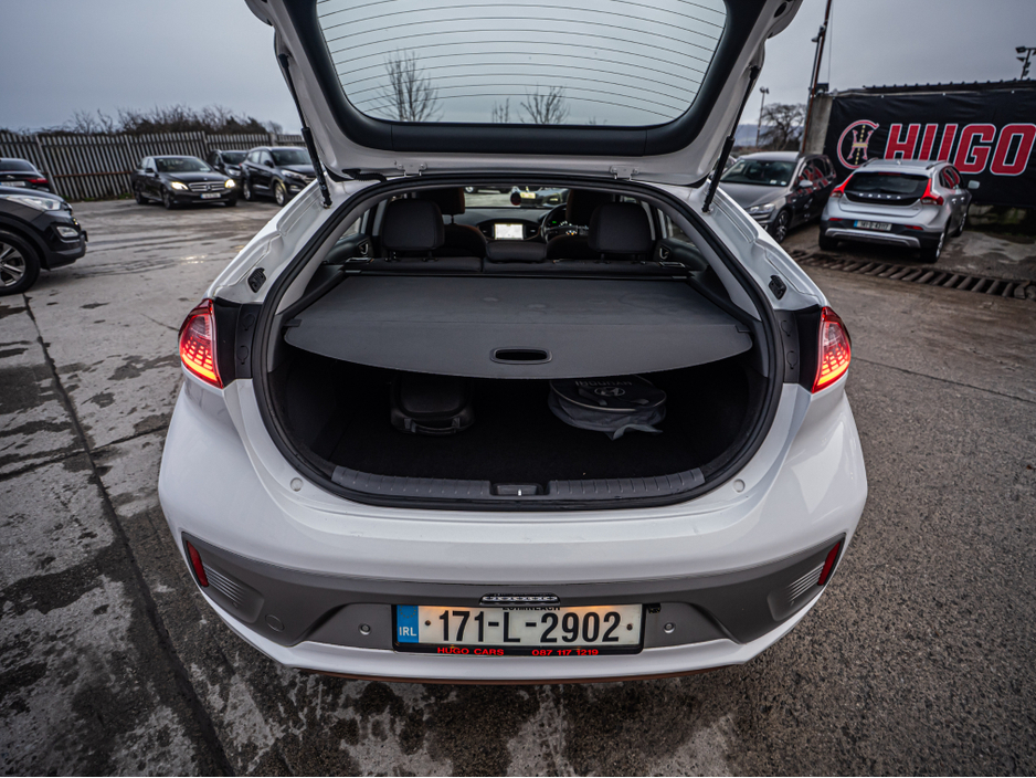2017 Hyundai Ioniq 2017 Ioniq EV/FSH main dealer/1yr warranty €11,888