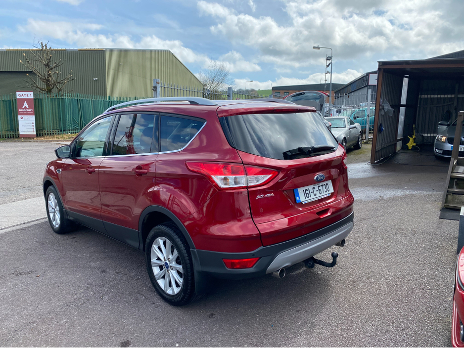 2016 Ford Kuga - image 8