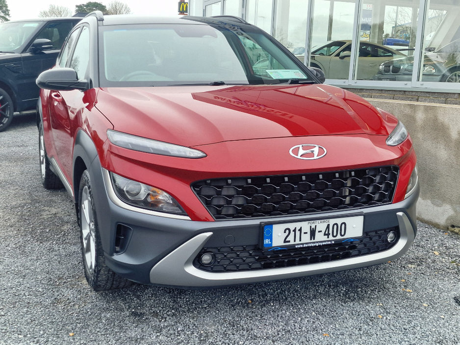 2021 Hyundai Kona Kauai Executive Plus 2tone 5DR €19,950