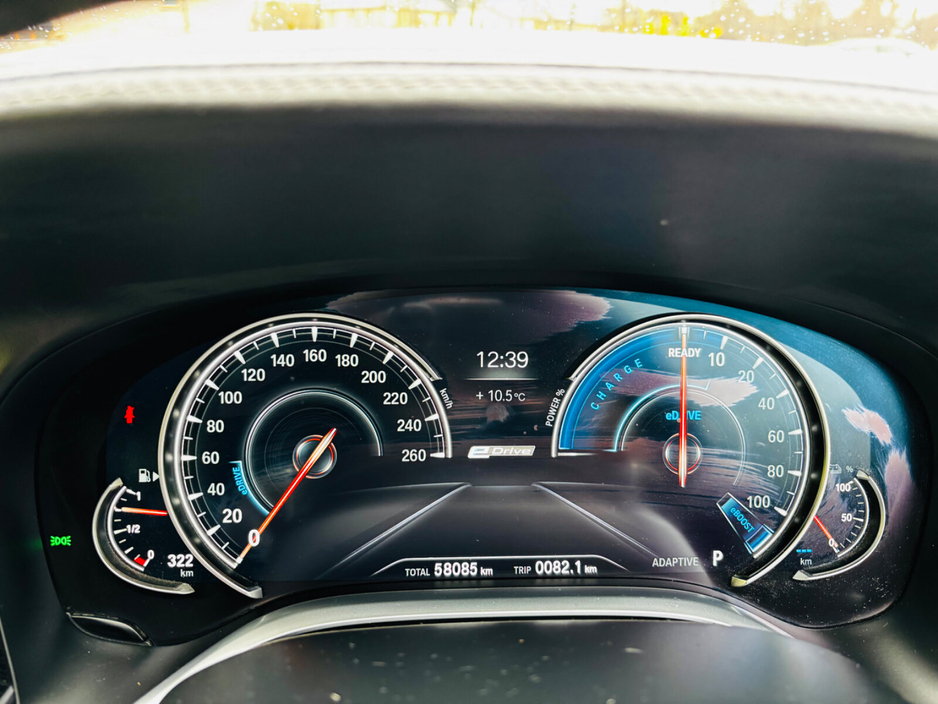 2018 BMW 7 Series - image 15