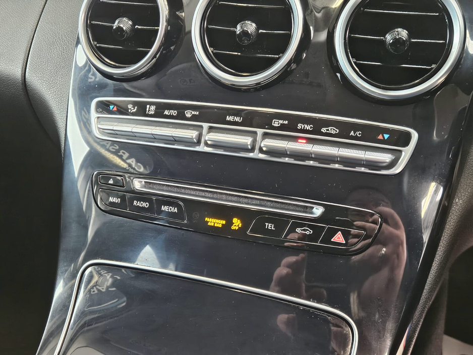 2016 Mercedes-Benz C Class - image 12