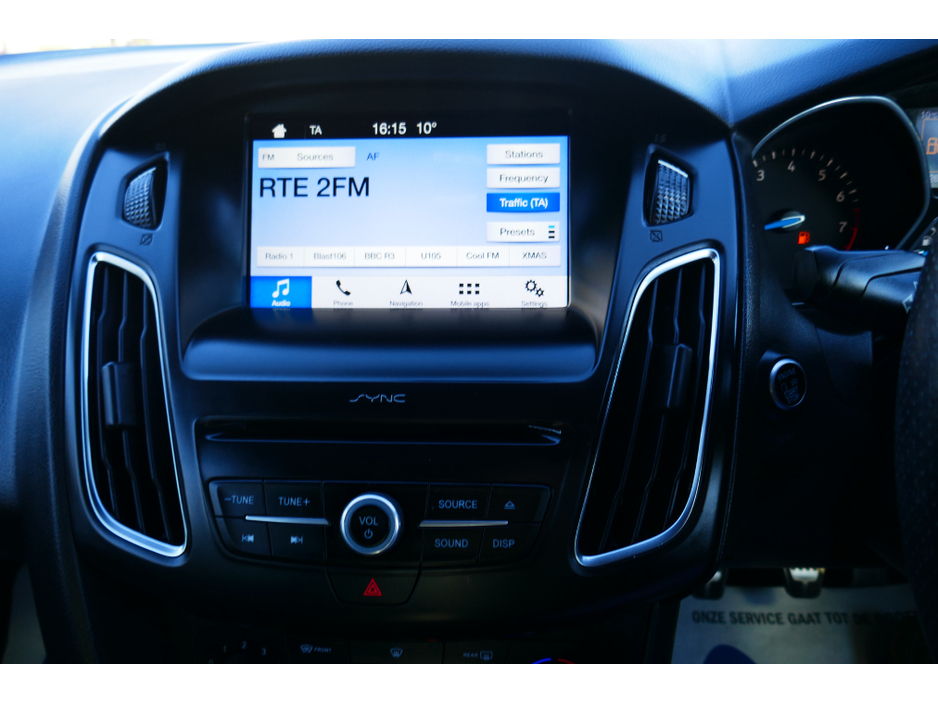 2018 Ford Focus - image 22