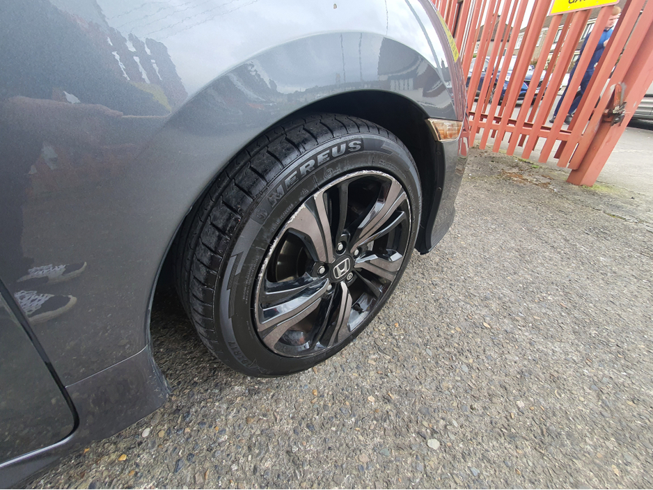 2019 Honda Civic - image 15