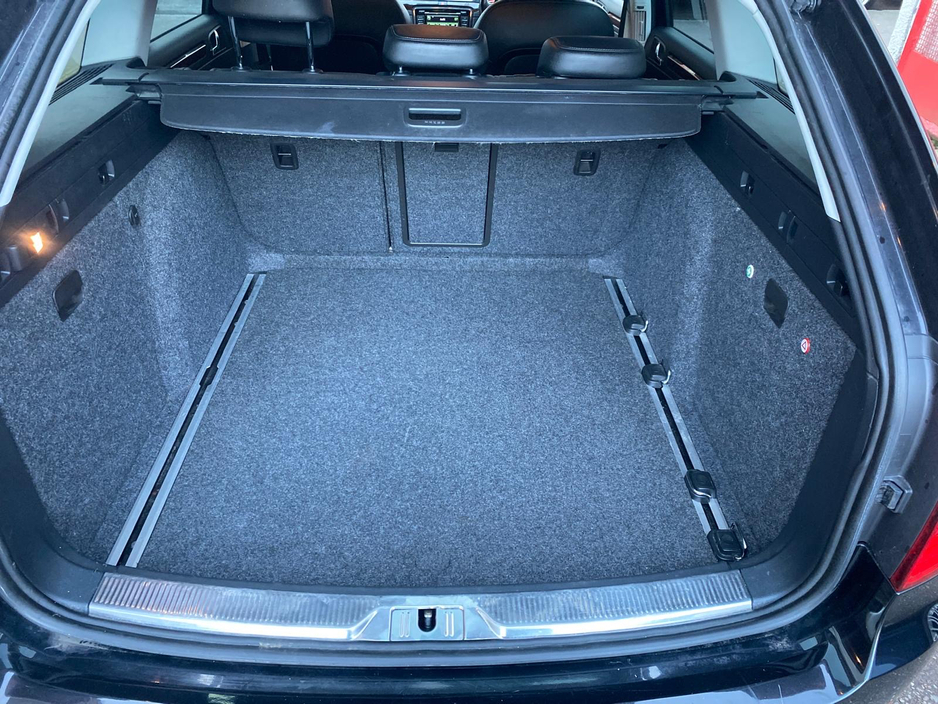 2014 Skoda Superb - image 22