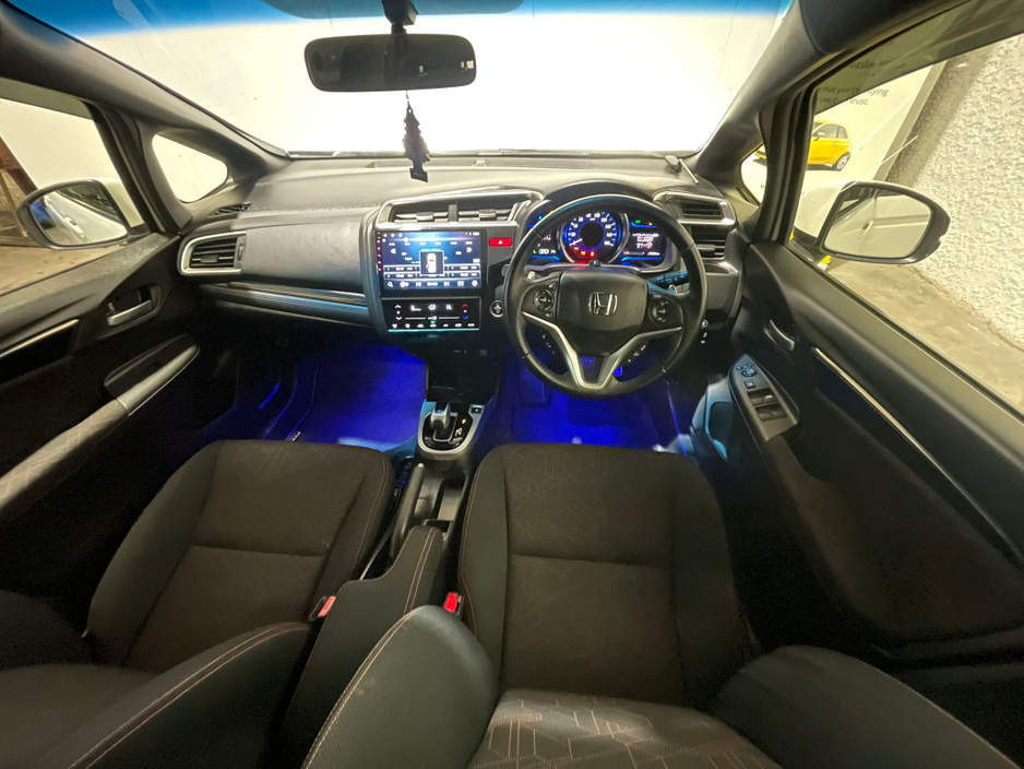 2014 Honda Fit - image 15