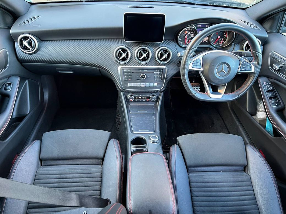 2016 Mercedes-Benz A Class A180 AMG-LINE 1.6 AUTO // FULL SERVICE HISTORY // VERY LOW MILEAGE // LEATHER/ALCANTARA AMG HEATED SEATS €18,900