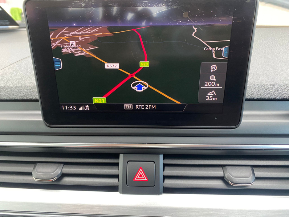 2017 Audi A4 - image 16