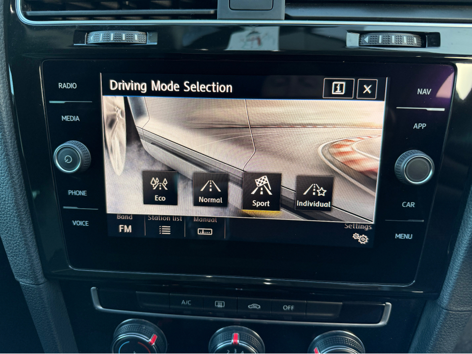 2019 Volkswagen Golf GT 1.5 TSI EVO, 2 YEAR NCT, MANUAL, LOW TAX, LOW INSURANCE €17,995