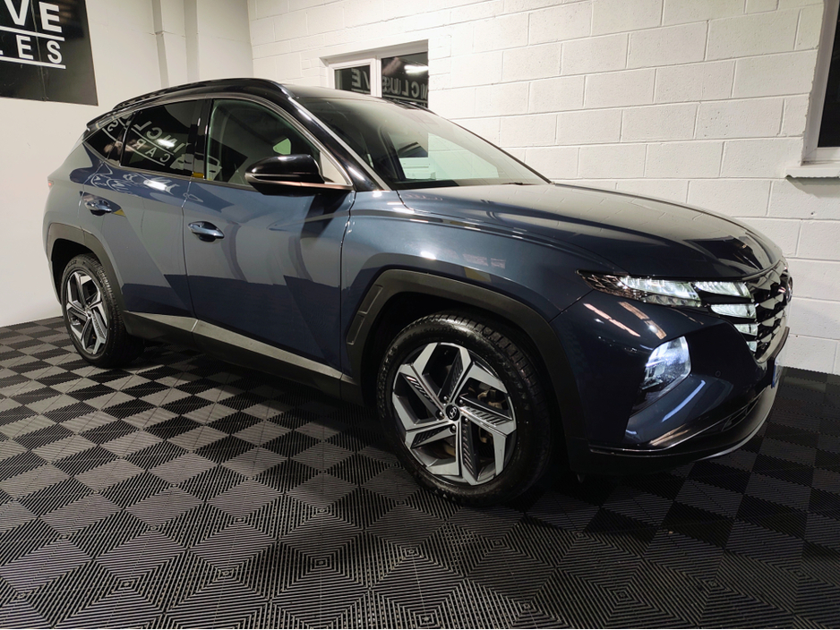 2022 Hyundai Tucson - image 3