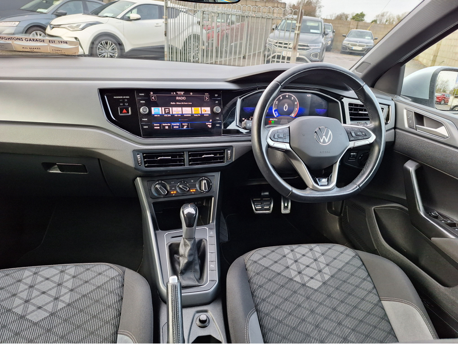 2022 Volkswagen Taigo R-LINE 1.0 TSI 110HP *Top Spec/Heated Seats/Automatic/Reverse Camera*