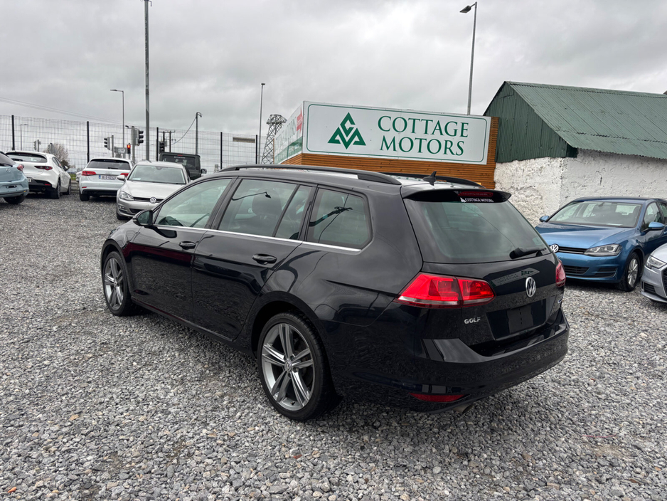 2016 Volkswagen Golf - image 14