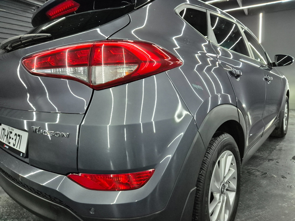 2017 Hyundai Tucson - image 13